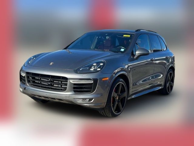 2016 Porsche Cayenne GTS