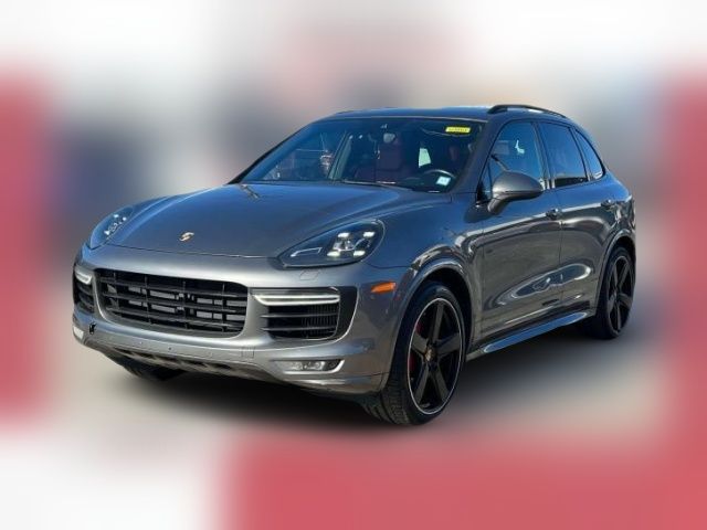 2016 Porsche Cayenne GTS