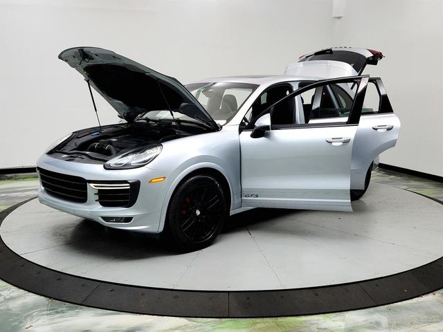 2016 Porsche Cayenne GTS