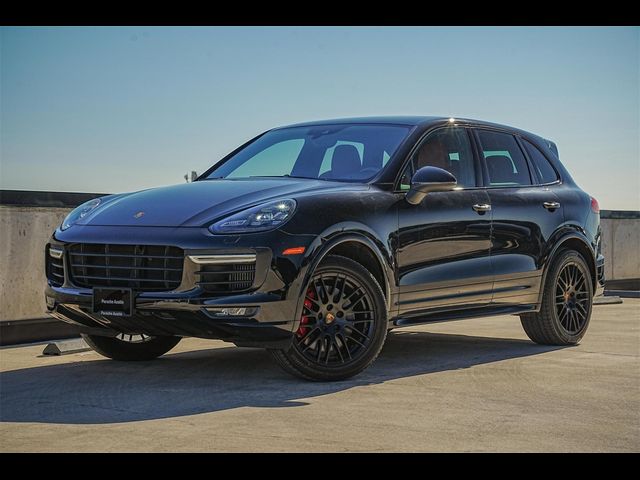 2016 Porsche Cayenne GTS