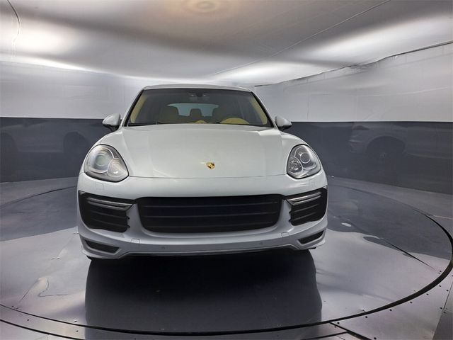 2016 Porsche Cayenne GTS