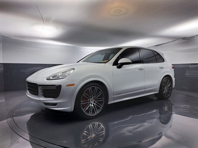 2016 Porsche Cayenne GTS