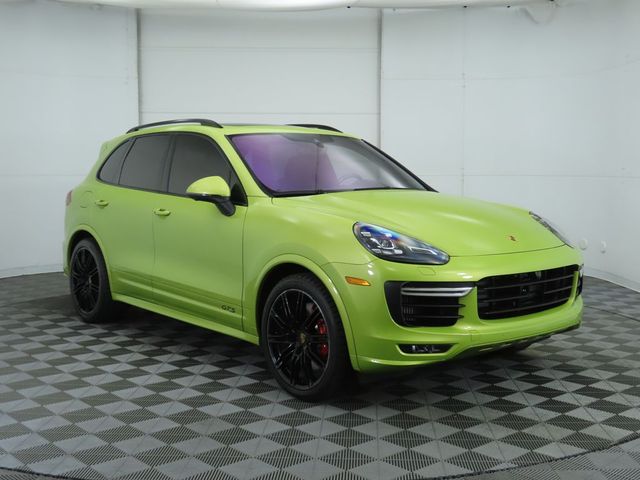 2016 Porsche Cayenne GTS