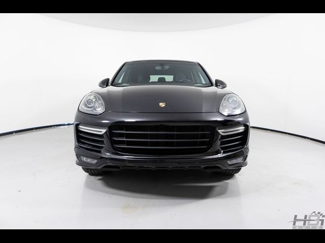 2016 Porsche Cayenne GTS