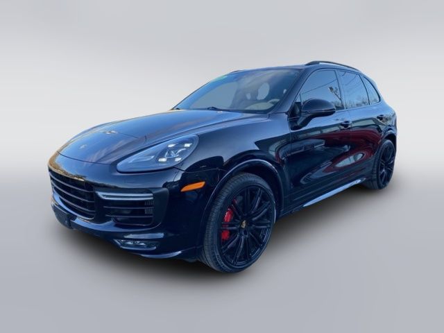 2016 Porsche Cayenne GTS