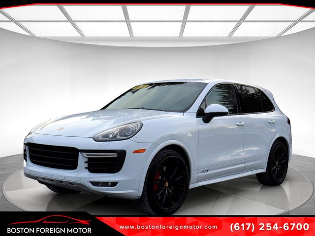 2016 Porsche Cayenne GTS