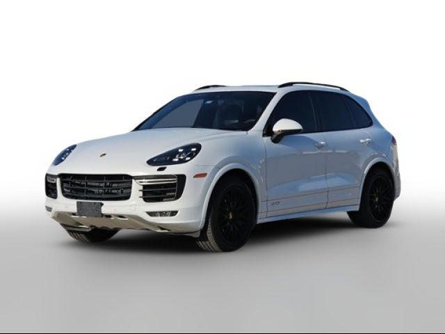 2016 Porsche Cayenne GTS