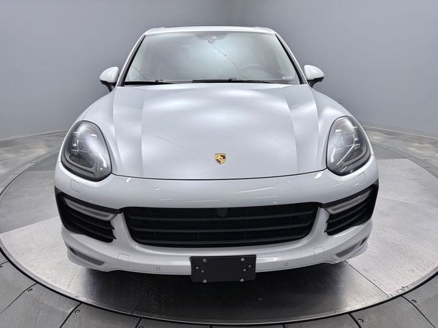 2016 Porsche Cayenne GTS