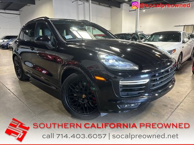 2016 Porsche Cayenne GTS