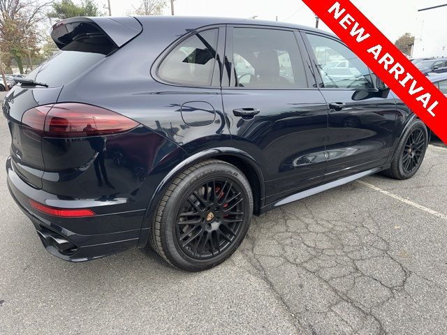 2016 Porsche Cayenne GTS