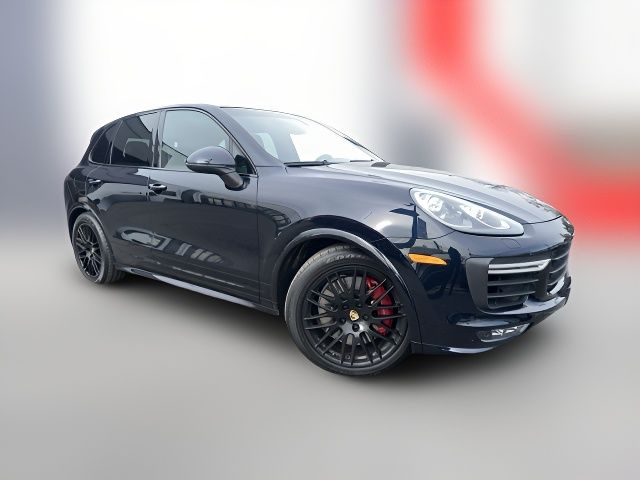 2016 Porsche Cayenne GTS