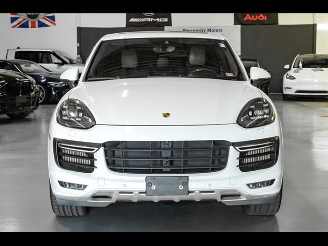 2016 Porsche Cayenne GTS