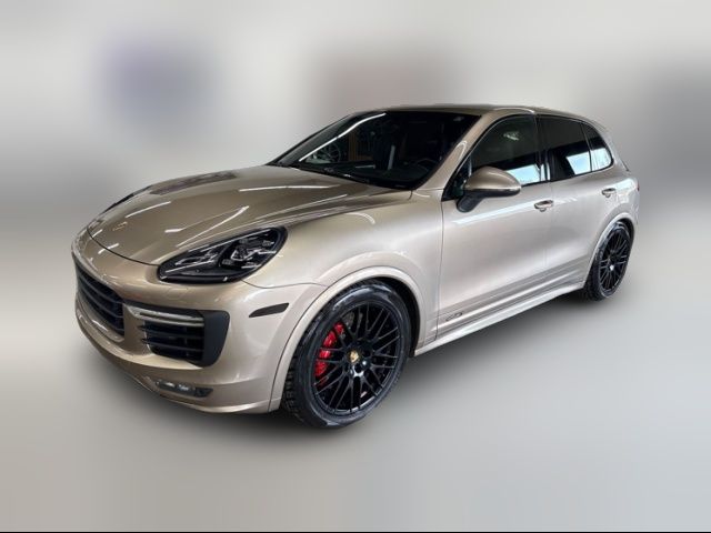 2016 Porsche Cayenne GTS