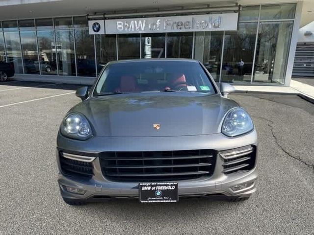 2016 Porsche Cayenne GTS