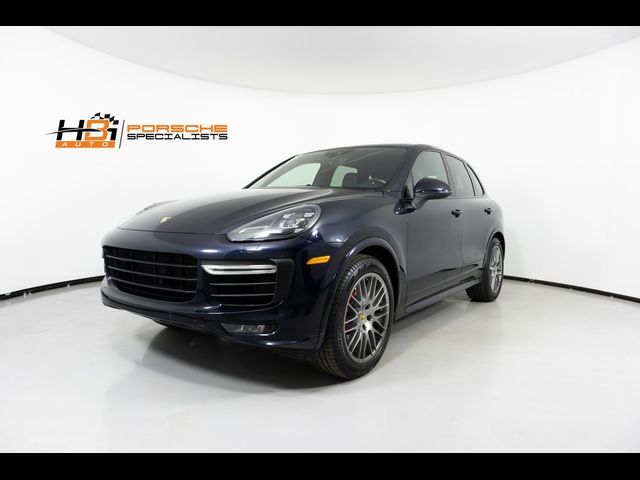 2016 Porsche Cayenne GTS