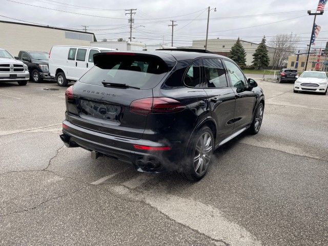 2016 Porsche Cayenne GTS