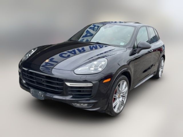 2016 Porsche Cayenne GTS