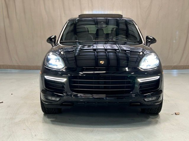 2016 Porsche Cayenne GTS