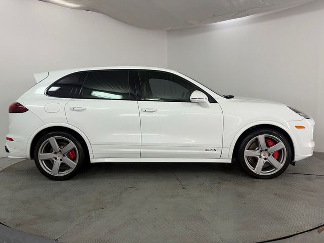 2016 Porsche Cayenne GTS