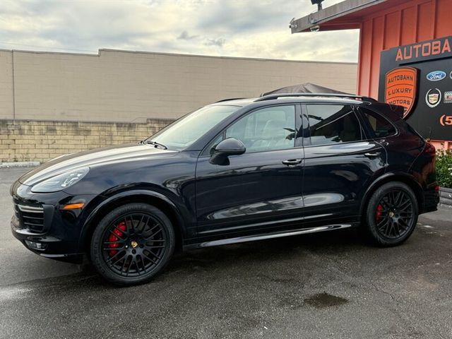 2016 Porsche Cayenne GTS