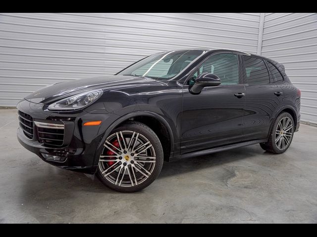 2016 Porsche Cayenne GTS