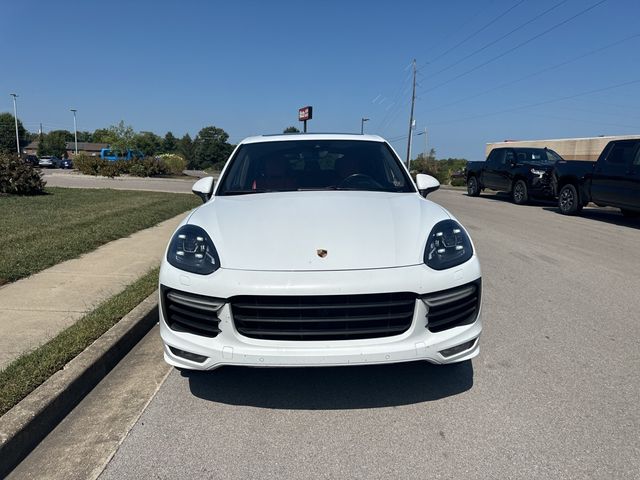 2016 Porsche Cayenne GTS