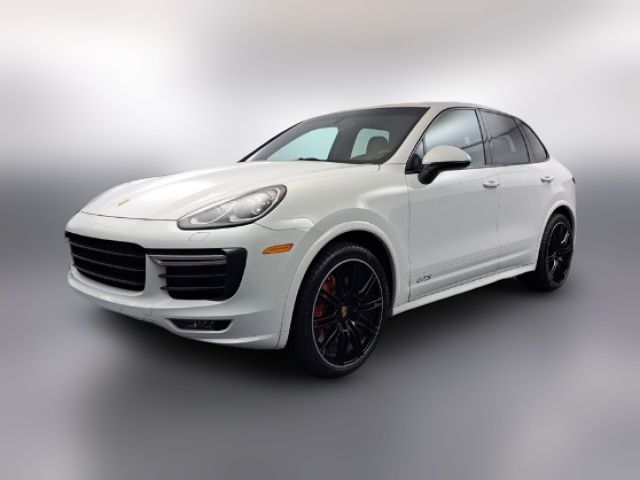 2016 Porsche Cayenne GTS