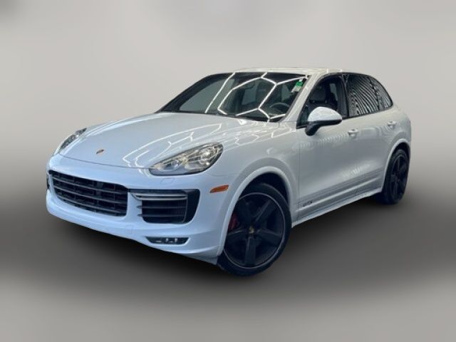 2016 Porsche Cayenne GTS