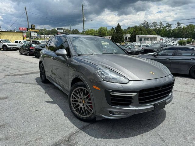 2016 Porsche Cayenne GTS