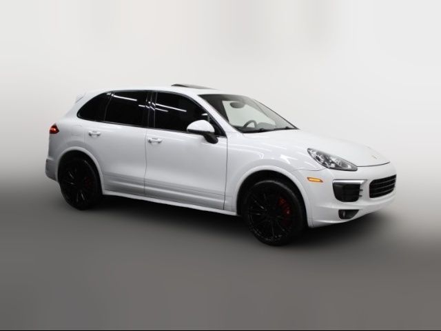 2016 Porsche Cayenne Base