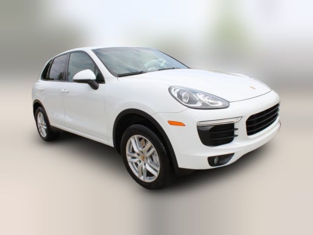 2016 Porsche Cayenne Base