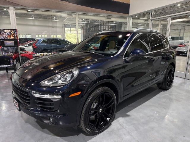 2016 Porsche Cayenne Base