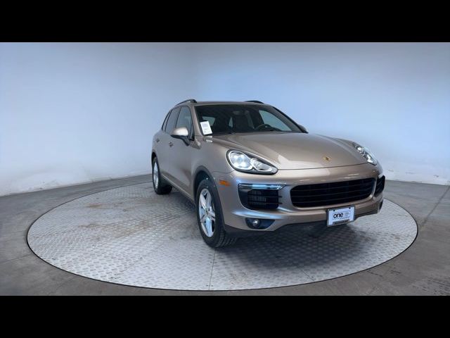 2016 Porsche Cayenne S