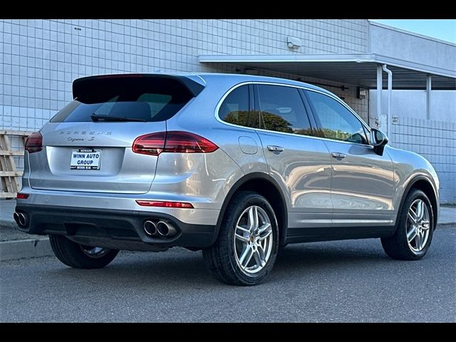 2016 Porsche Cayenne S