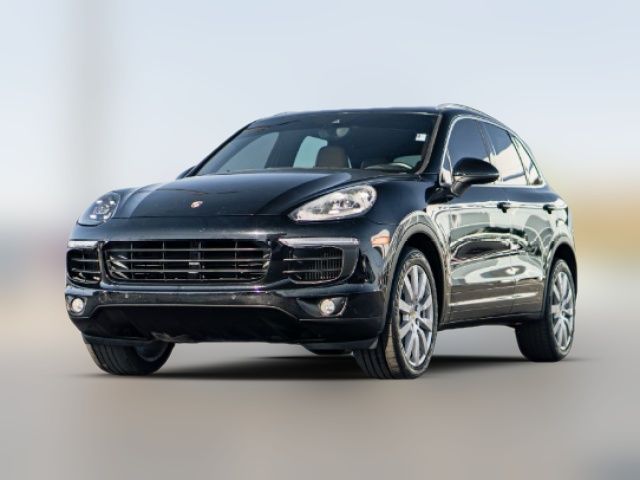 2016 Porsche Cayenne S