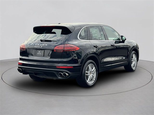 2016 Porsche Cayenne S