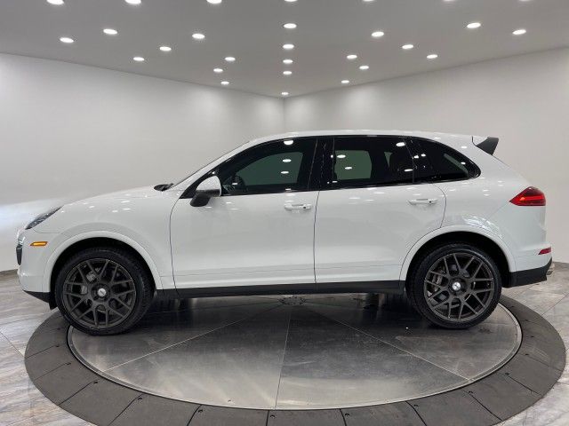 2016 Porsche Cayenne S