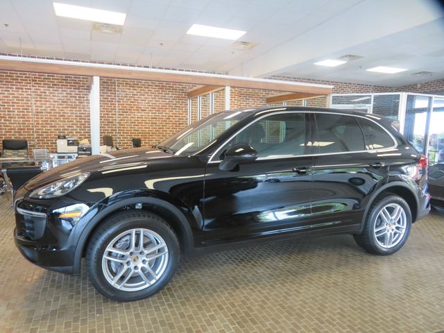 2016 Porsche Cayenne Base