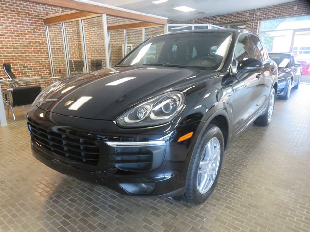 2016 Porsche Cayenne Base