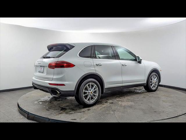 2016 Porsche Cayenne Base