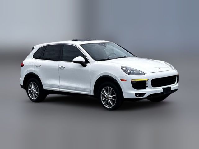 2016 Porsche Cayenne Base