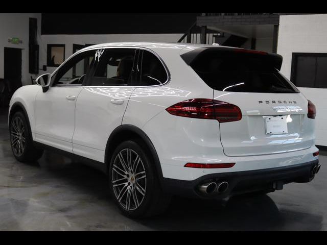 2016 Porsche Cayenne S