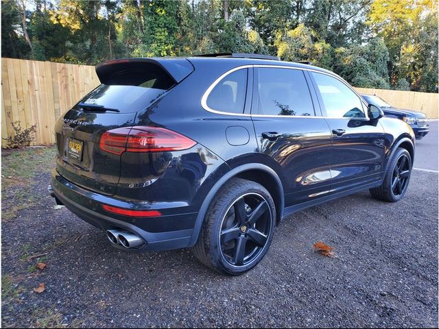 2016 Porsche Cayenne S