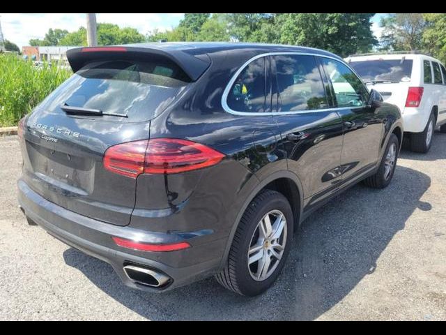 2016 Porsche Cayenne Base