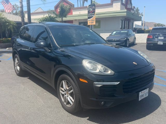 2016 Porsche Cayenne Base