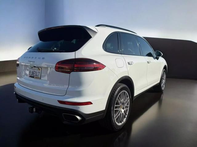 2016 Porsche Cayenne Base