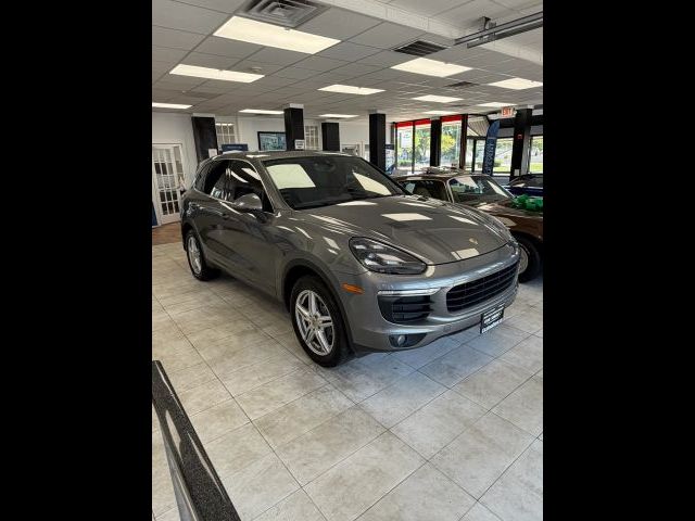 2016 Porsche Cayenne Base