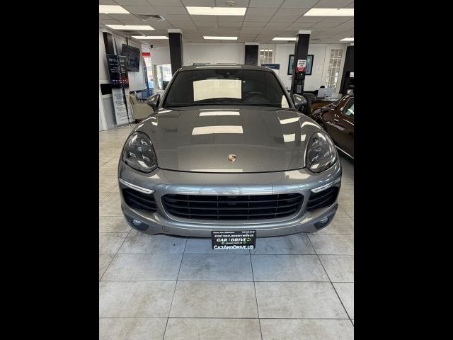 2016 Porsche Cayenne Base