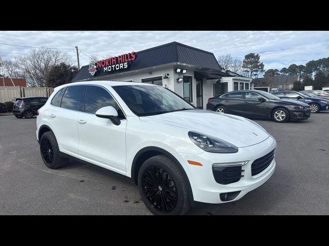 2016 Porsche Cayenne Base
