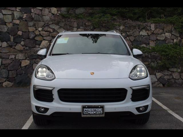 2016 Porsche Cayenne Base